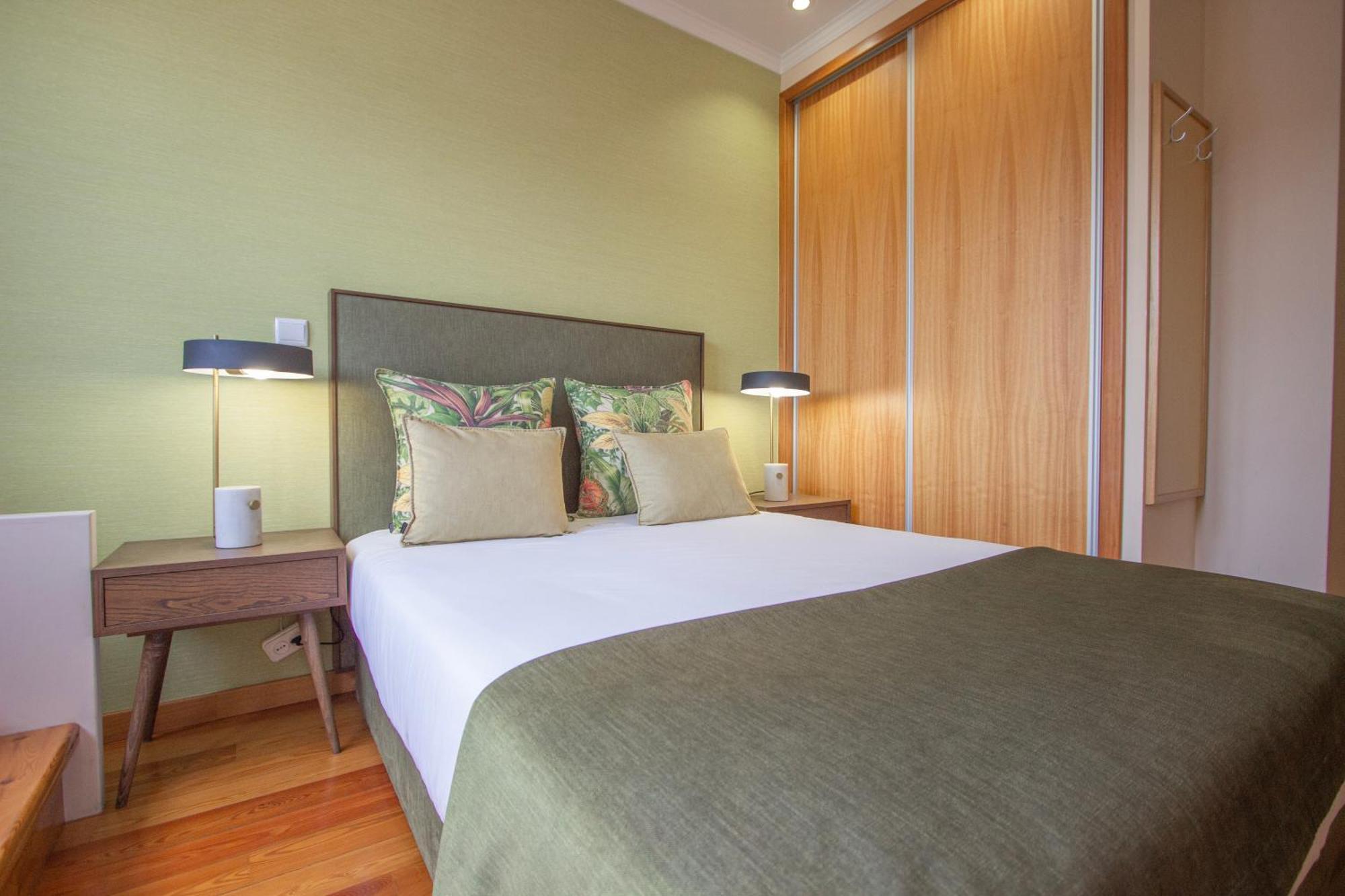 Dom José Alojamentos Guimarães Habitación foto