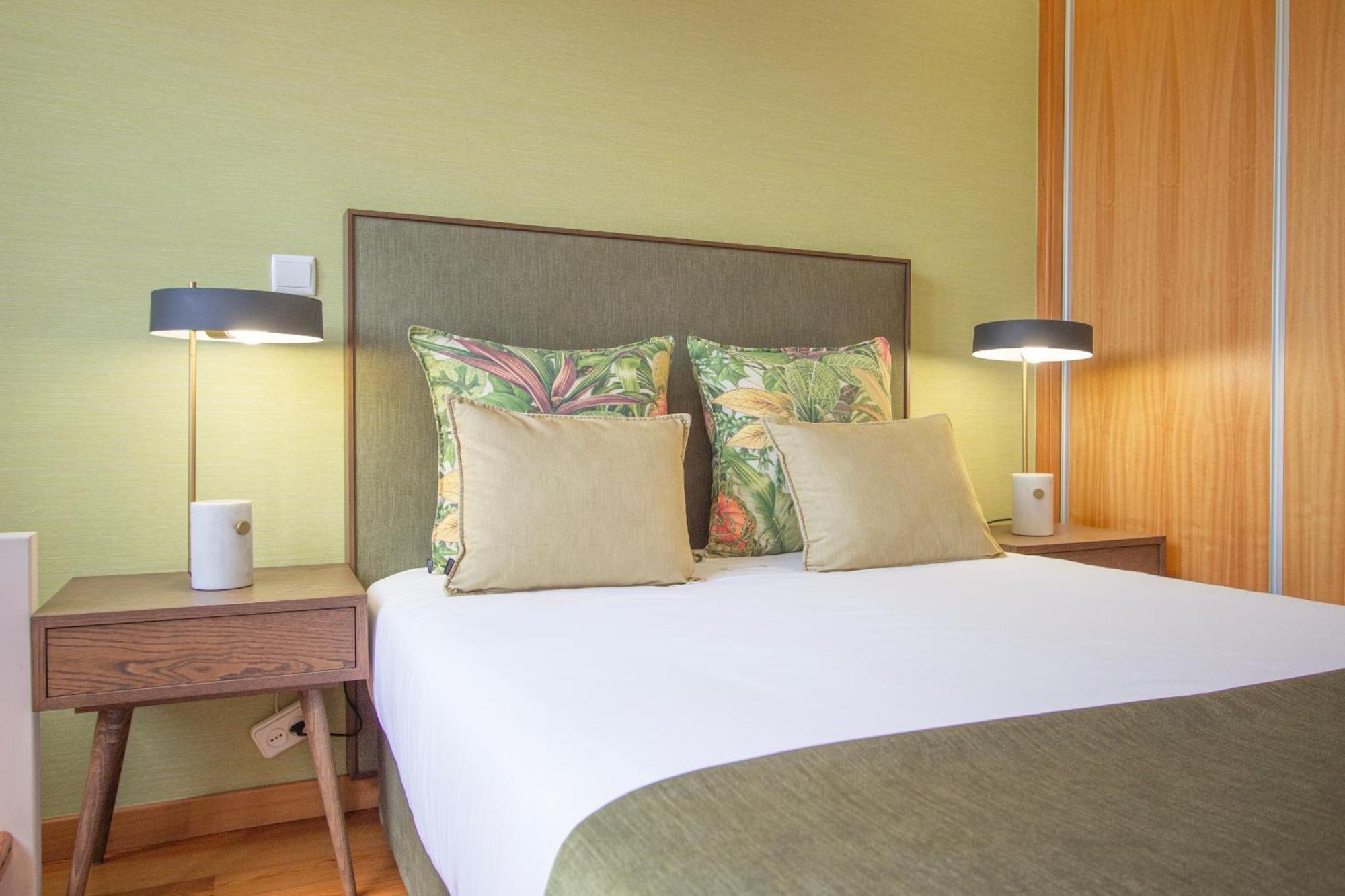 Dom José Alojamentos Guimarães Habitación foto