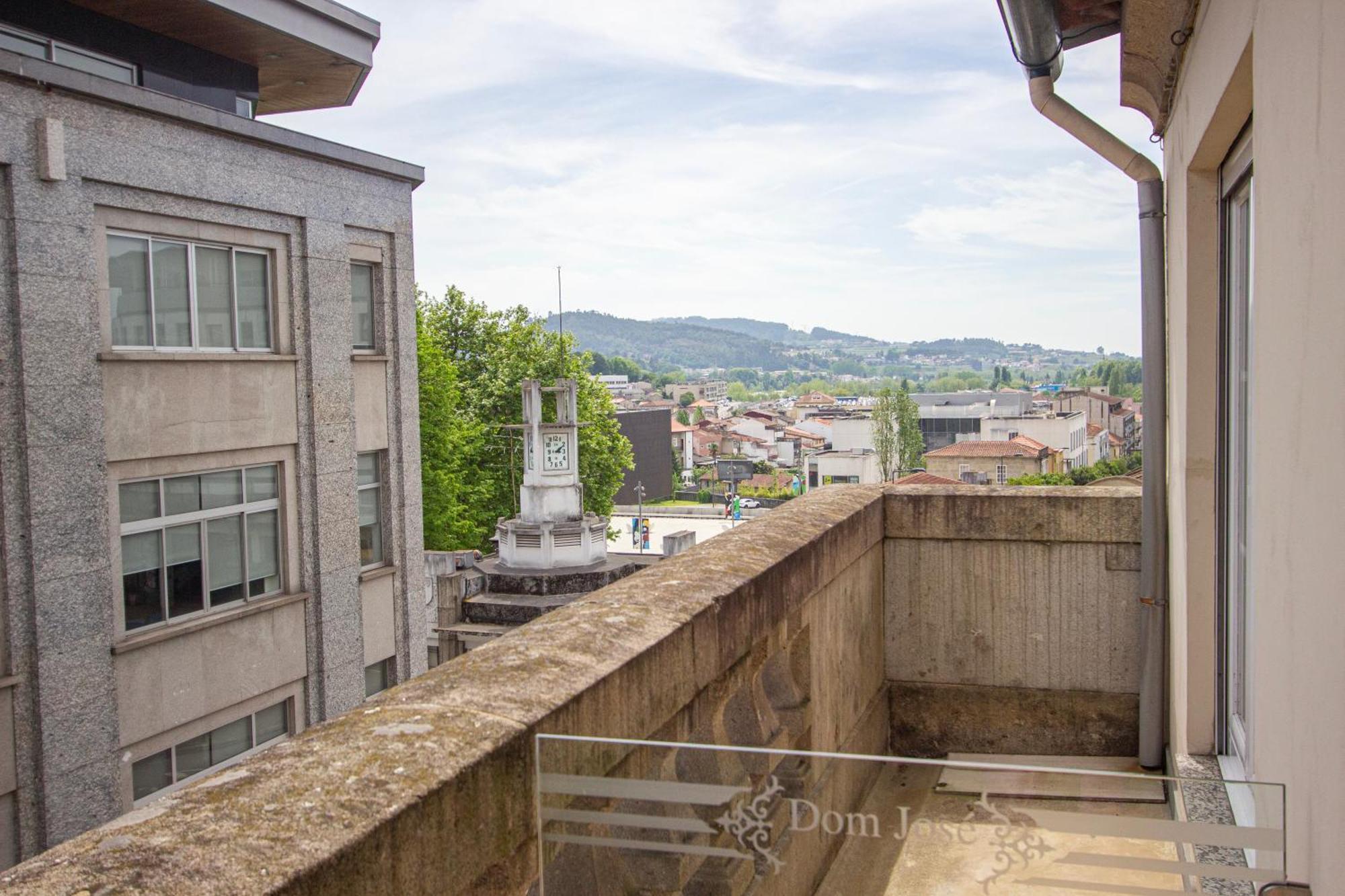 Dom José Alojamentos Guimarães Habitación foto
