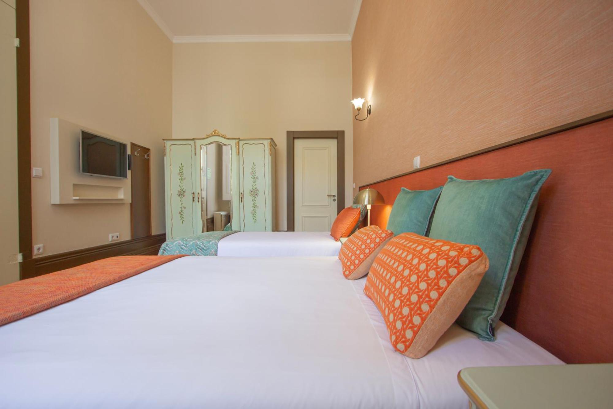 Dom José Alojamentos Guimarães Habitación foto